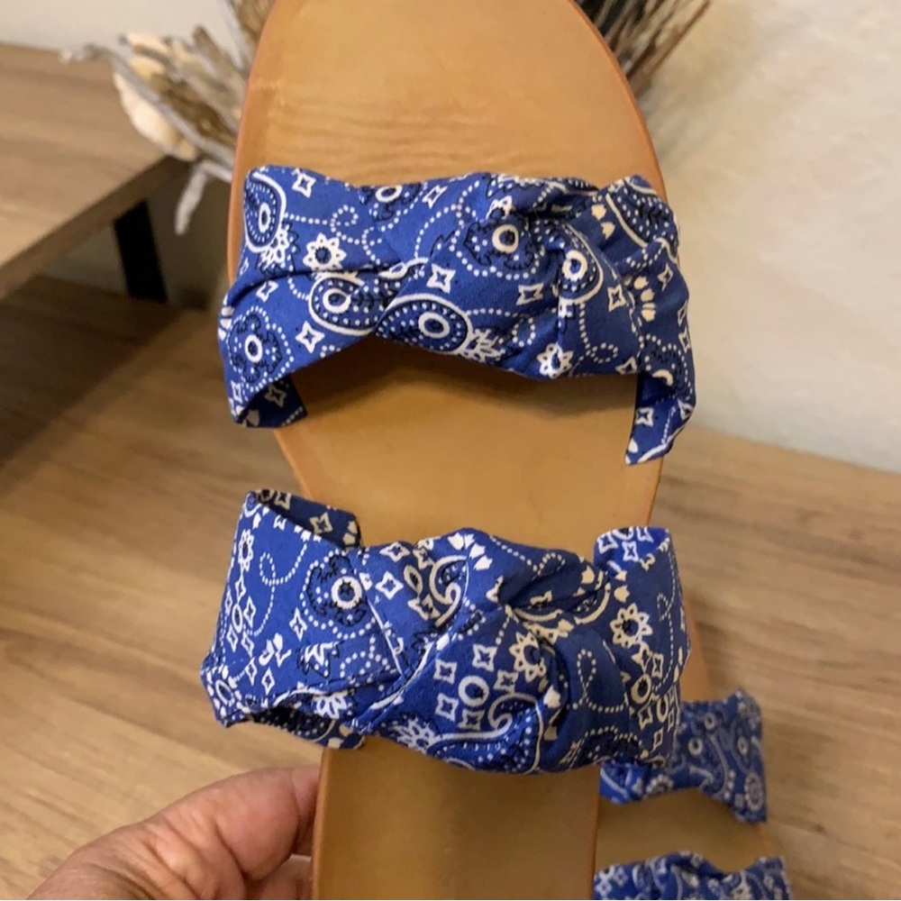 Navy Paisley Double Strap Sandals - Picture 5 of 5